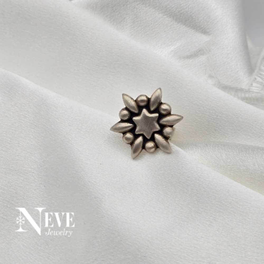 Sterling Silver Starburst Statement Ring - image 1